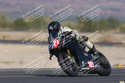 media/Nov-12-2023-SoCal Trackdays (Sun) [[5d1fba4e7d]]/Turn 14 (1035am)/